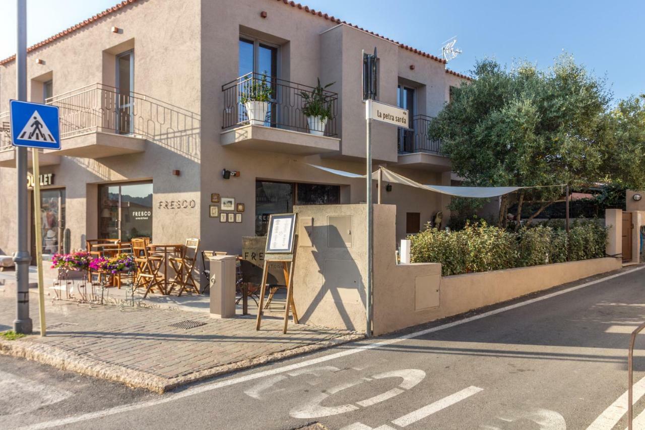 Petra Sarda Apartment San Pantaleo Bagian luar foto