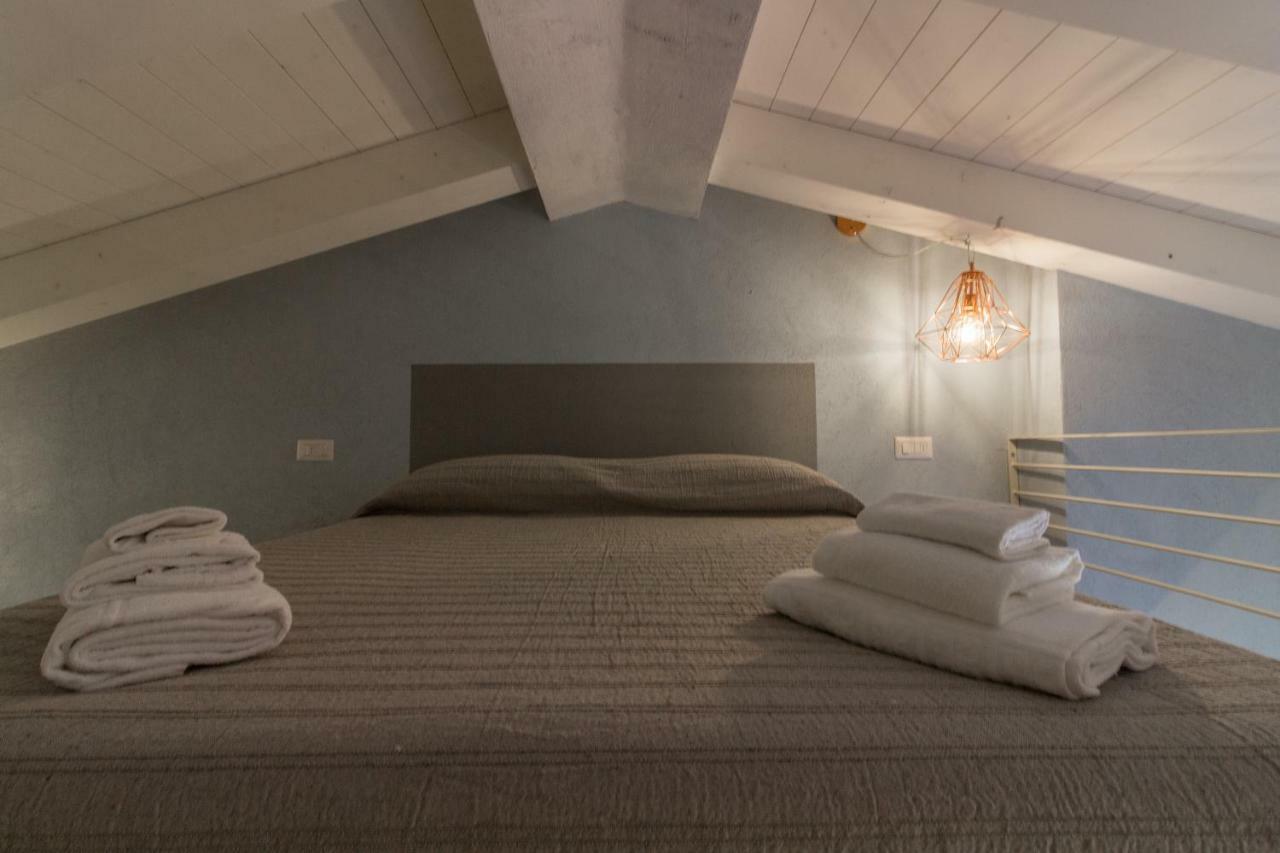 Petra Sarda Apartment San Pantaleo Bagian luar foto