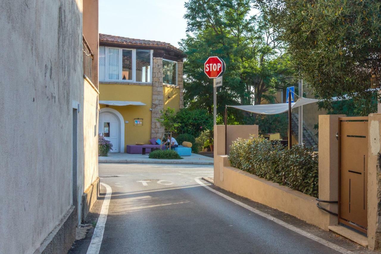 Petra Sarda Apartment San Pantaleo Bagian luar foto